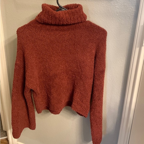 Urban Outfitters Sweater - Picture 1 of 1